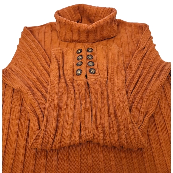 Simply Vera Burnt Orange Turtle Neck Sweater Sleeve Button Accent Sz PS - Picture 1 of 8